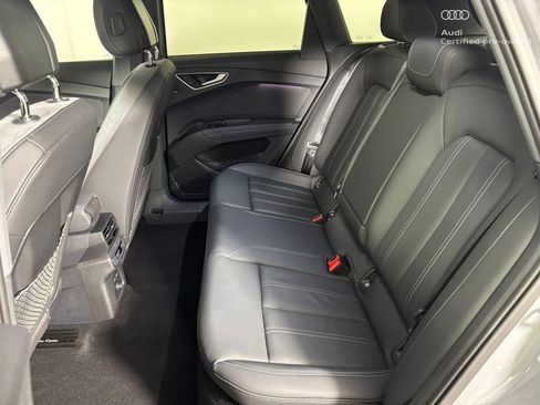 Used 2025 Audi Q4 e-tron Premium Plus w/ Premium Plus AWD/4WD image 29
