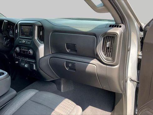 Used 2023 Chevrolet Silverado 1500 Custom AWD/4WD image 18