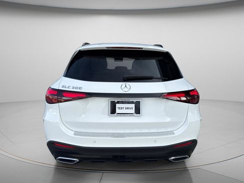 New 2026 Mercedes-Benz GLC 300 image 5