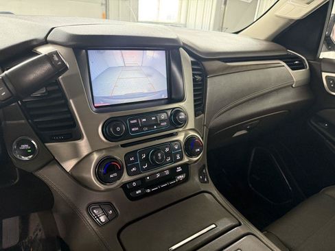 Used 2019 GMC Yukon XL Denali w/ Denali Ultimate Package AWD/4WD image 20