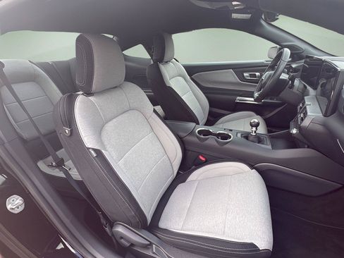 Used 2026 Ford Mustang GT RWD image 21