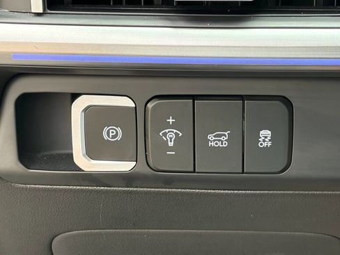 Used 2024 Hyundai Santa Fe Limited image 24