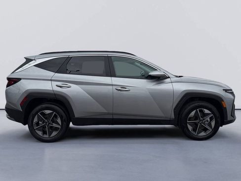 New 2026 Hyundai Tucson SEL image 2