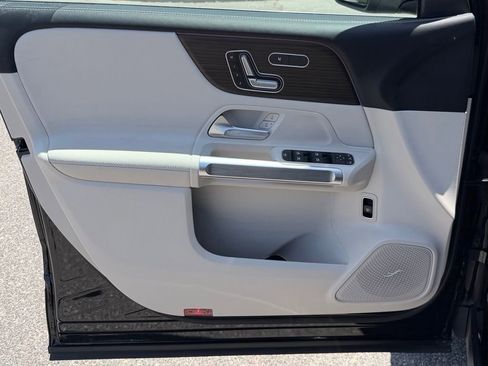 Certified 2026 Mercedes-Benz GLB 250 image 17