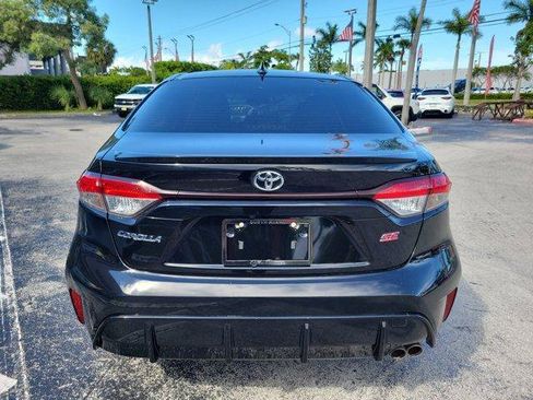 Used 2024 Toyota Corolla SE w/ SE Premium Package FWD image 6