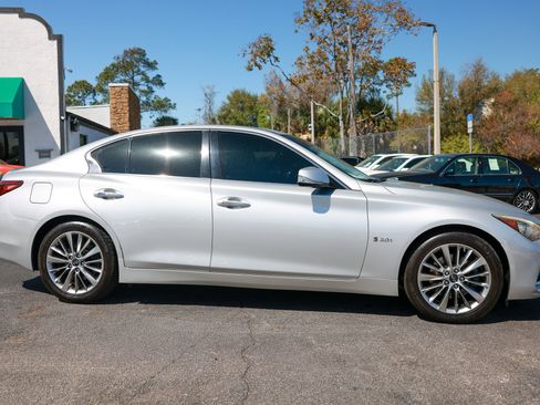 Used 2018 INFINITI Q50 Luxe image 16