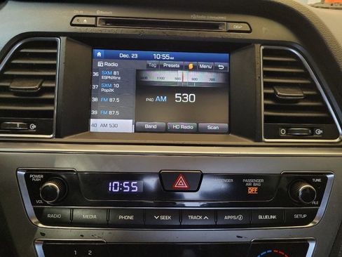 Used 2017 Hyundai Sonata Sport w/ Value Edition Package 02 image 25