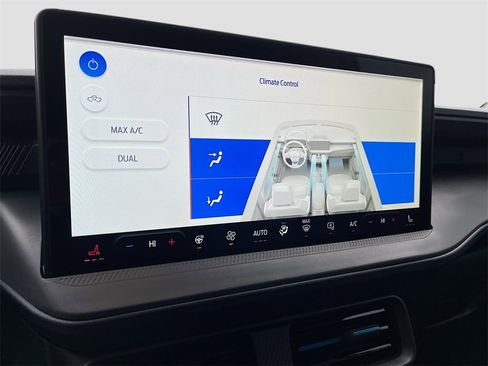 Used 2025 Ford Maverick Lobo image 16