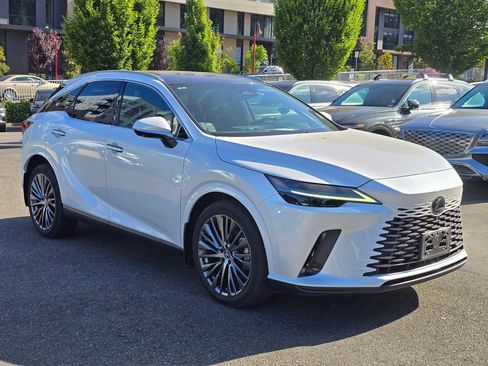 Used 2024 Lexus RX 350 AWD w/ Convenience Package image 3
