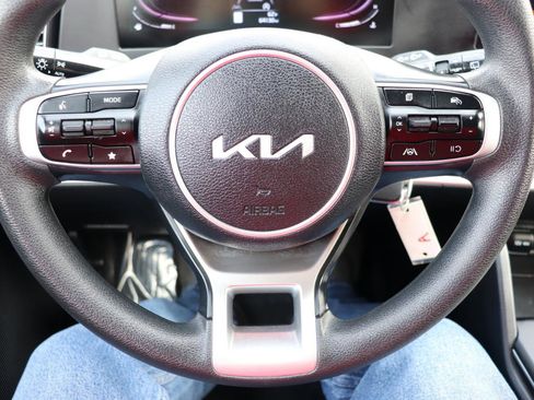Used 2024 Kia Sportage LX image 26