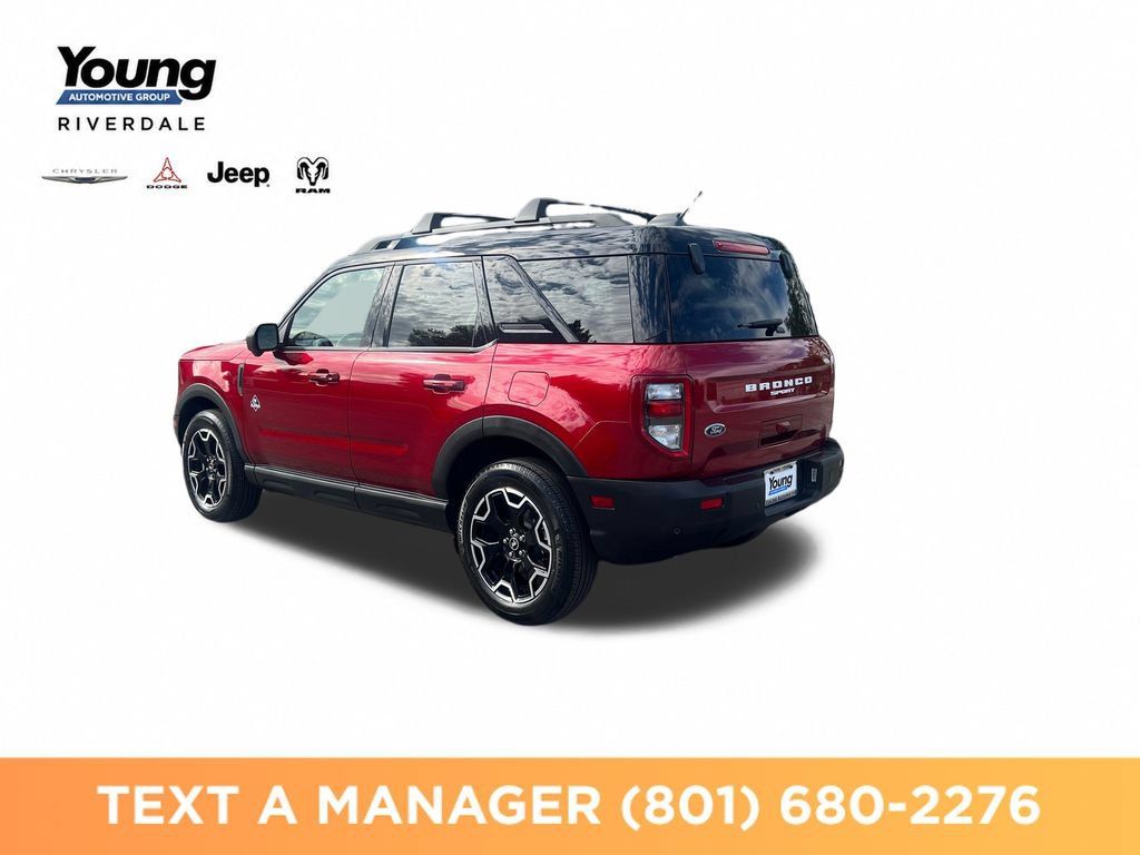 Used 2025 Ford Bronco Sport Outer Banks w/ Outer Banks Tech Package+ AWD/4WD image 3