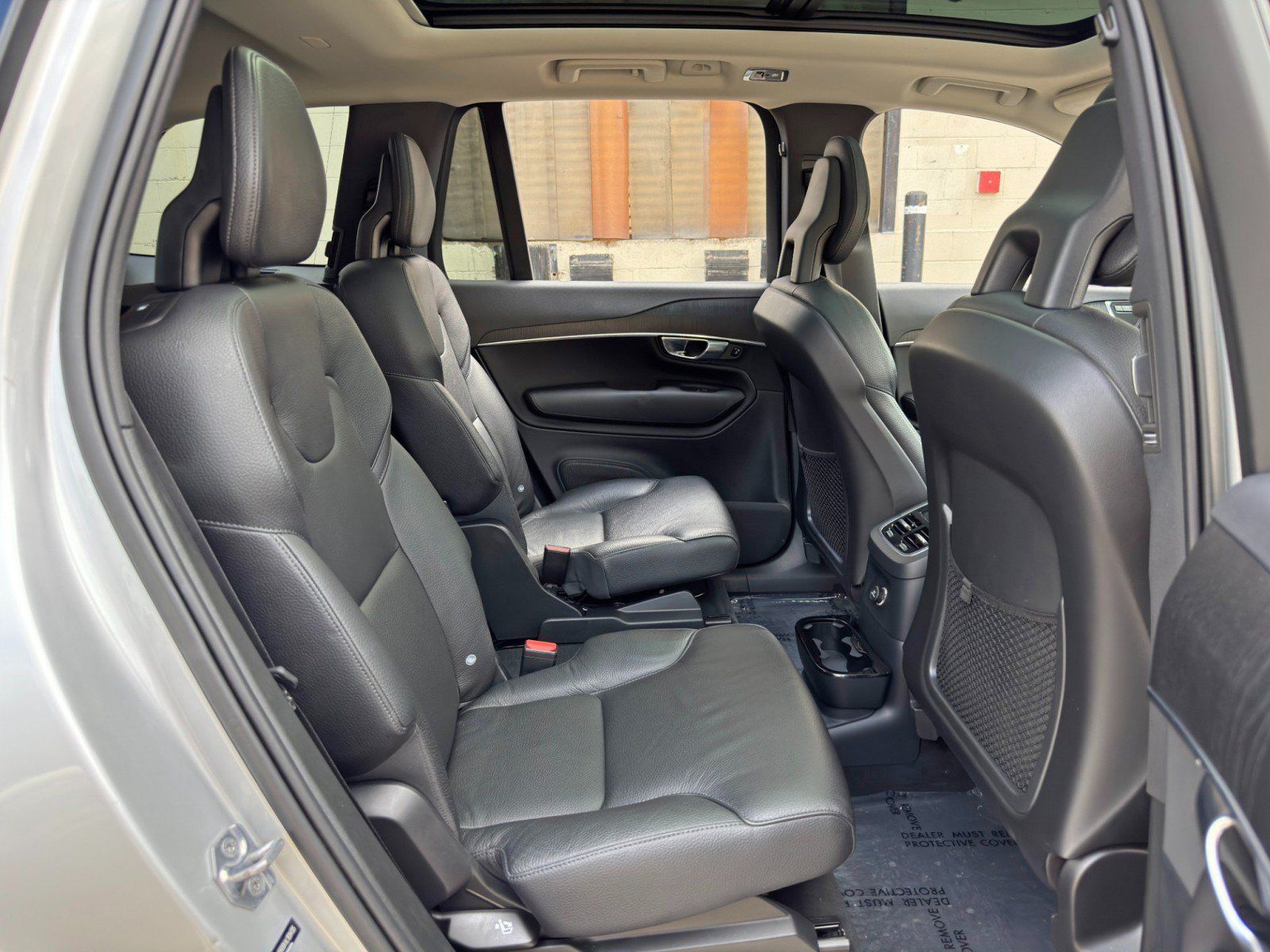 Used 2020 Volvo XC90 T8 Momentum w/ Protection Package Premier AWD/4WD image 38