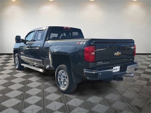 Used 2019 Chevrolet Silverado 3500 LTZ w/ Duramax Plus Package image 7