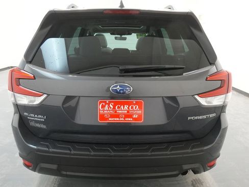 Used 2023 Subaru Forester Limited w/ Popular Package #3 image 8