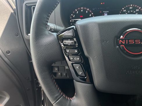 Used 2026 Nissan Frontier PRO-4X AWD/4WD image 28