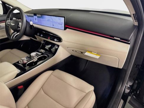 New 2027 Genesis GV70 2.5T AWD/4WD image 29