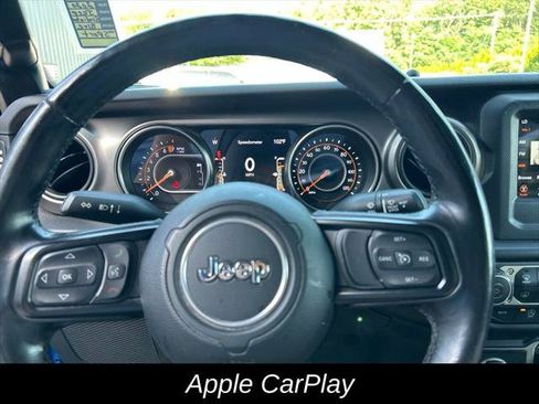Certified 2020 Jeep Gladiator Sport w/ Quick Order Package 24S AWD/4WD image 15
