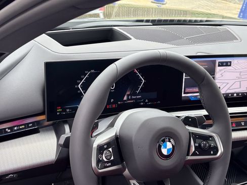 New 2027 BMW 530i xDrive AWD/4WD image 13