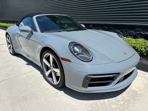 Certified 2023 Porsche 911 Carrera RWD image 15