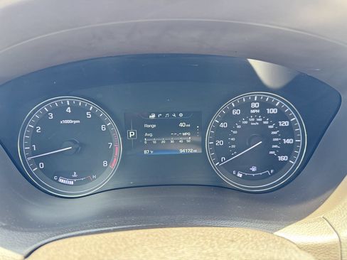 Used 2015 Hyundai Genesis 3.8 RWD image 42