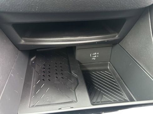 New 2026 Chrysler Pacifica Limited image 54