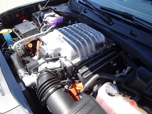 Used 2023 Dodge Charger SRT Hellcat w/ Harman/Kardon Audio Group image 17