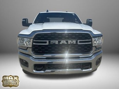 Used 2024 RAM 2500 Big Horn AWD/4WD image 15