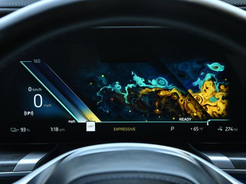 Certified 2024 BMW i7 eDrive50 image 32