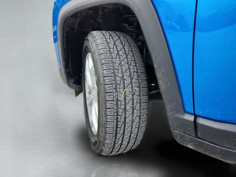 Used 2024 Jeep Compass Sport image 8