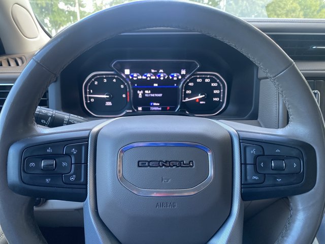 Used 2021 GMC Yukon XL Denali AWD/4WD image 26