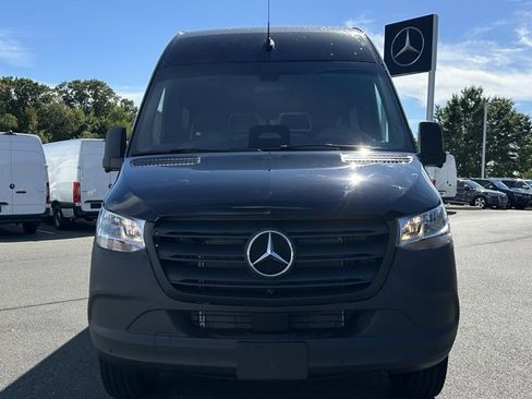 New 2025 Mercedes-Benz Sprinter 2500 image 2