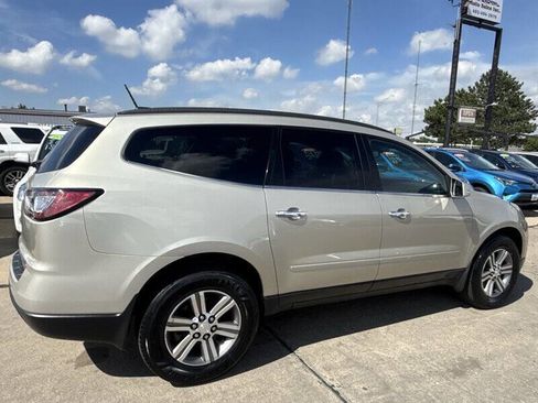 Used 2016 Chevrolet Traverse LT AWD/4WD image 8