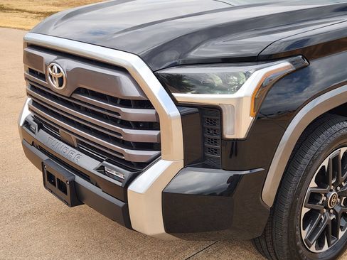 Used 2023 Toyota Tundra Limited w/ Power Package RWD image 10