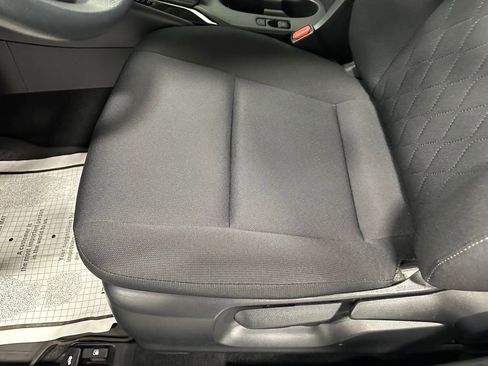 Used 2025 Toyota Corolla LE w/ LE Premium Package image 13