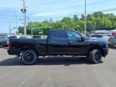 New 2026 RAM 2500 Tradesman AWD/4WD image 2