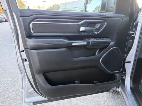 Used 2025 RAM 1500 Laramie image 11