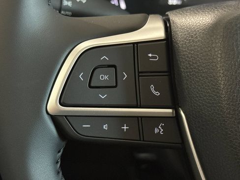 New 2026 Toyota Grand Highlander FWD image 30