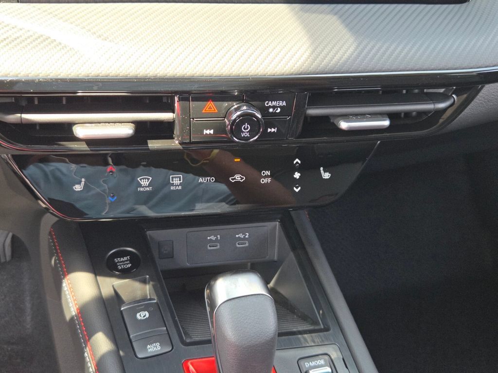 New 2027 Nissan Kicks SR w/ SR Premium Package FWD image 20