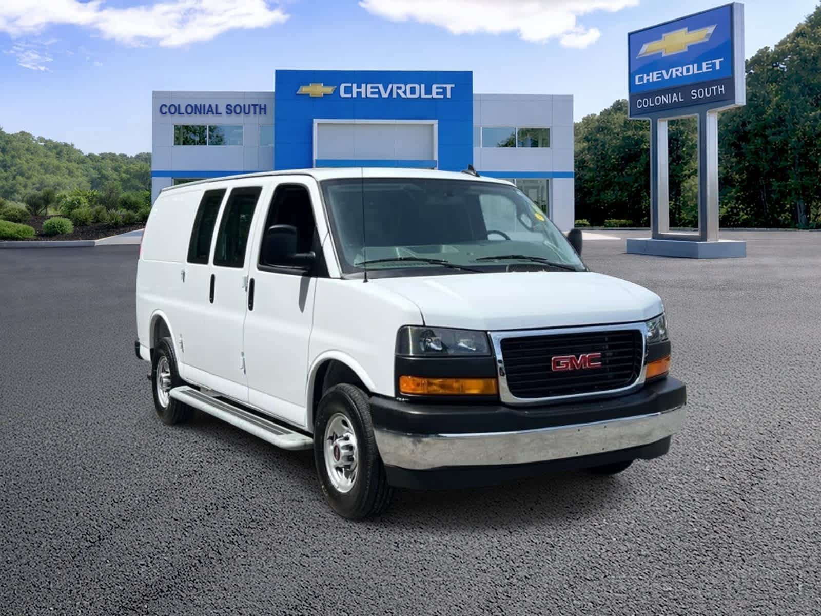 Certified 2025 GMC Savana 2500 w/ Driver Convenience Package RWD image 8