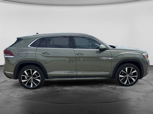 Used 2026 Volkswagen Atlas Cross Sport SEL Premium R-Line AWD/4WD image 11