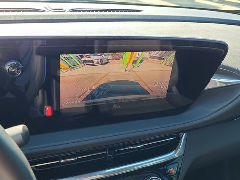 Used 2024 Buick Envista Sport Touring w/ Convenience I Package FWD image 27