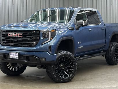 Used 2026 GMC Sierra 1500 Elevation w/ Elevation Premium Package