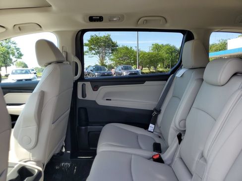 New 2026 Honda Odyssey EX-L image 9