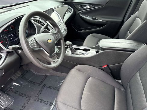 Used 2024 Chevrolet Malibu LT image 22