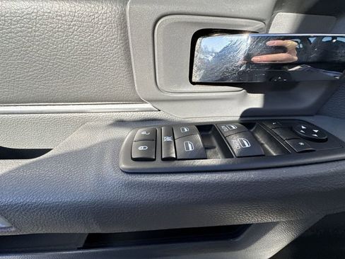 Used 2016 RAM 2500 SLT image 13