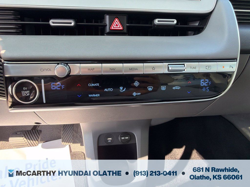Certified 2024 Hyundai Ioniq 5 Limited AWD/4WD image 30