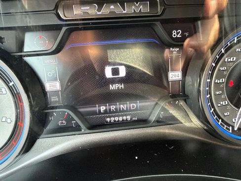 Used 2022 RAM 2500 Limited AWD/4WD image 10