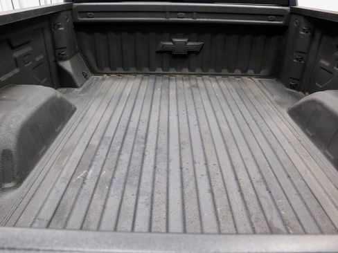 Used 2022 Chevrolet Silverado 1500 Custom image 13