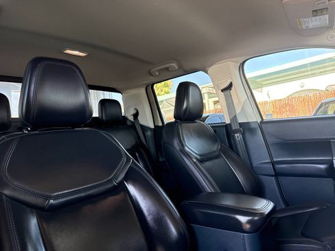 Used 2024 Ford Maverick Lariat w/ Black Appearance Package AWD/4WD image 15