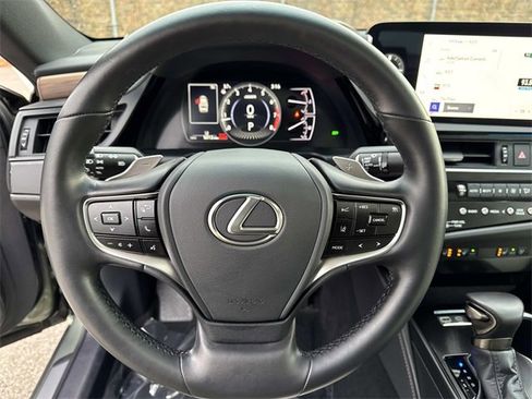 Certified 2025 Lexus ES 350 w/ Premium Package image 29